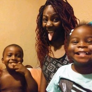 Meet your Posher, Whitney